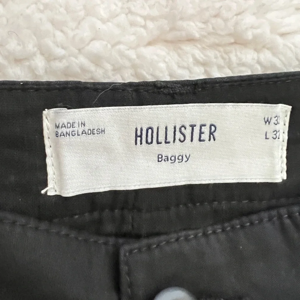Hollister Black Chinos Flat Front Cotton Blend